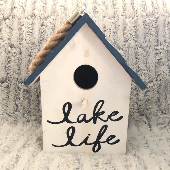 Birdhouse - Picture 1 of 6